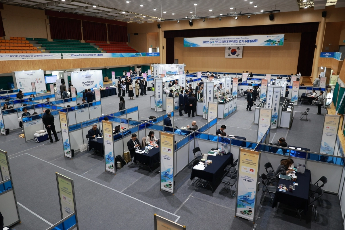 2026 Pre 완도국제해조류박람회 기간 열린 해외 바이어 초청 수출 상담회 현장.