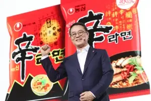 매출 20조… 면발 이으면 지구와 달 2200번 왕복