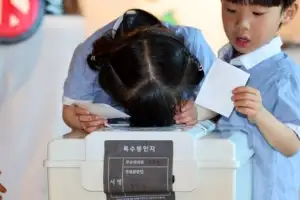 [포토] ‘투표함이 궁금해’