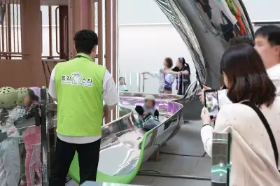 “구청사가 어린이 놀이공원 되다” 동작구청, 어린이날 연휴 1만명 방문