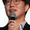 ‘미등록 기획사 운영’ 성시경 누나·소속사 기소유예