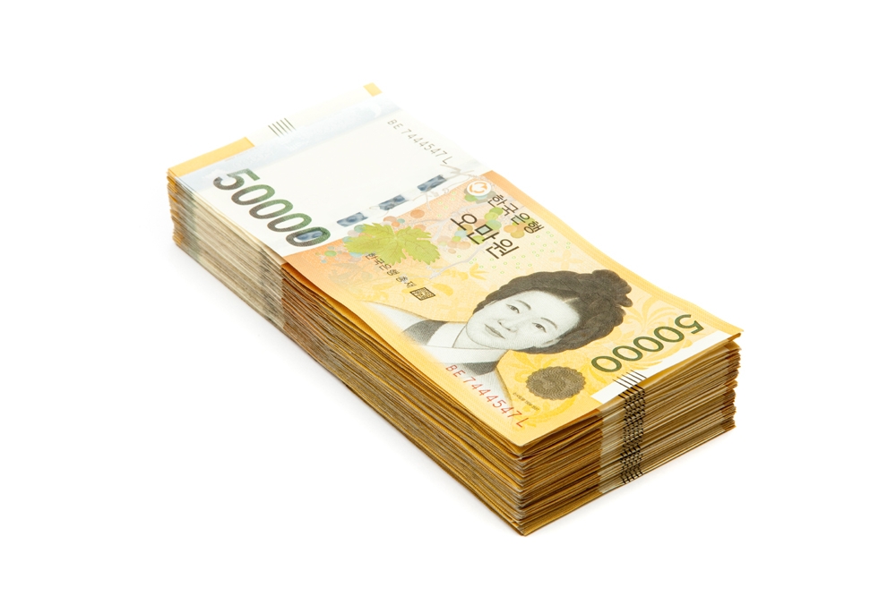 지폐 자료 이미지. 아이클릭아트