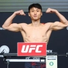 슈퍼보이가 돌아왔다…UFC 최두호, 산투스 2라운드 TKO