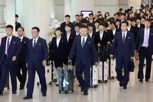 미소도 인사도 없었던 ‘내고향’