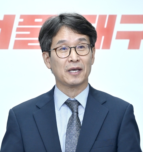 정의관 대구시 미래혁신성장실장이 17일 서울신문과의 인터뷰에서 대구 로봇 산업 육성 방향에 대해 설명하고 있다. 대구시 제공
