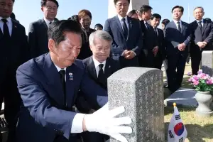 정청래 “5·18 헌법 수록 실패 죄송…하늘이 내란당 심판할 것”