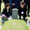 李 “헌법 전문에 5·18 정신 반드시 수록” 개헌 재추진 꺼냈다