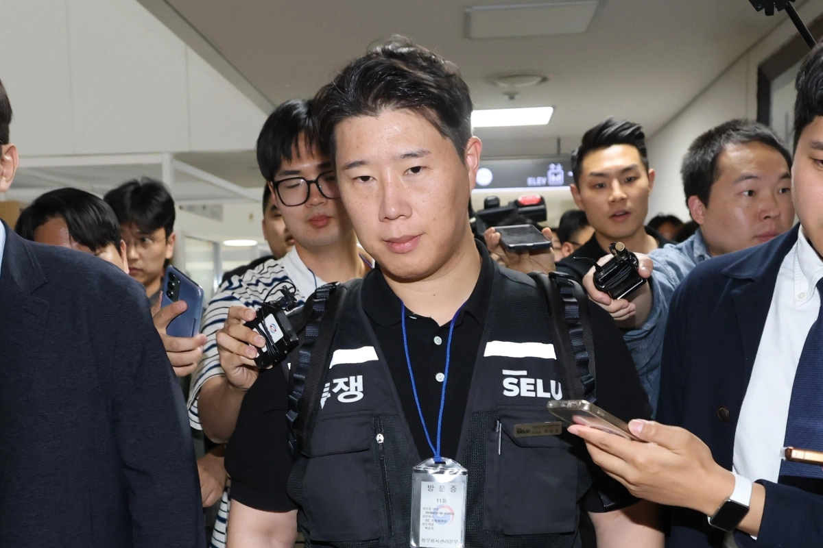 2차 사후조정 회의 첫날 회의 마친 최승호 위원장