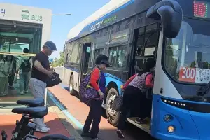 “기름값 오르니 버스가 대세”… 하루 평균 17만명 기록
