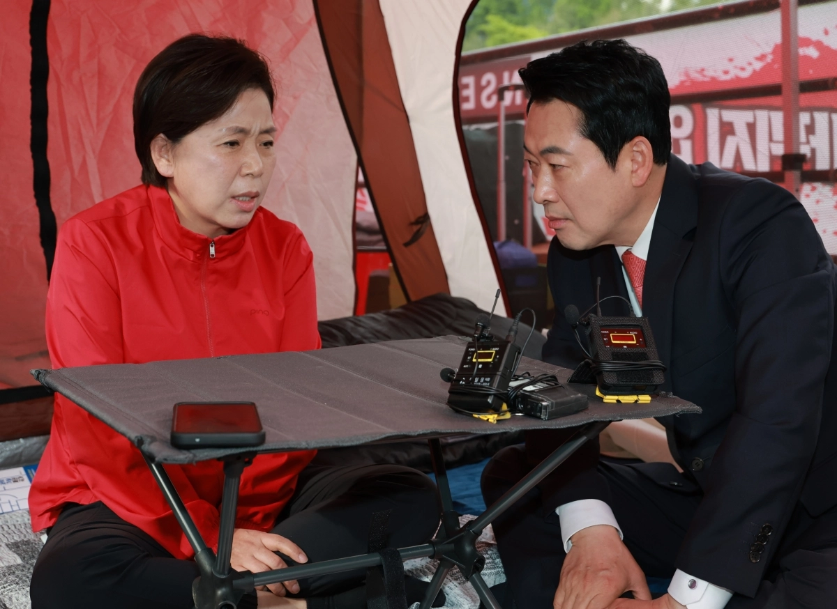 장동혁, 삼전 앞 단식 양향자 방문