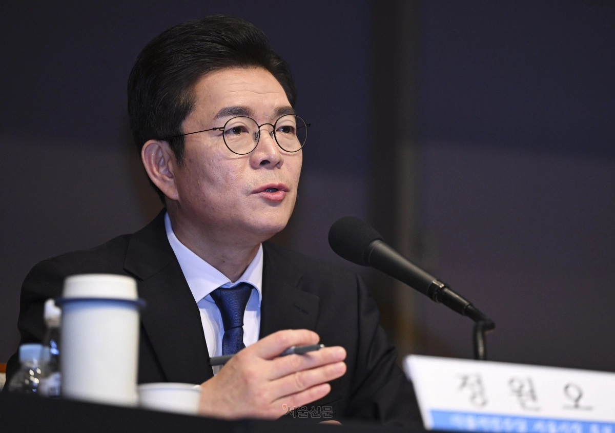 정원오 더불어민주당 서울시장 후보가 20일 서울 중구 한국프레스센터에서 열린 서울시장 후보 초청 관훈토론회에서 발언하고 있다. 2026.5.20 이지훈 기자