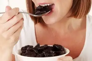“변비 음식인 줄 알았는데”… 이 과일로 뱃살도 빠진다?