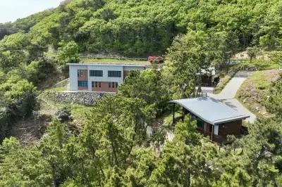 완도 약산 해안치유의 숲 ‘해수 온열 치유실’ 운영