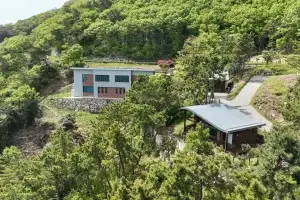 완도 약산 해안치유의 숲 ‘해수 온열 치유실’ 운영