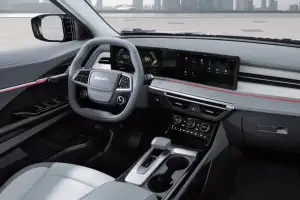 달리기만 해선 안 되는 움직이는 플랫폼…KGM·현대차·르노 등 車인포테인먼트 전쟁