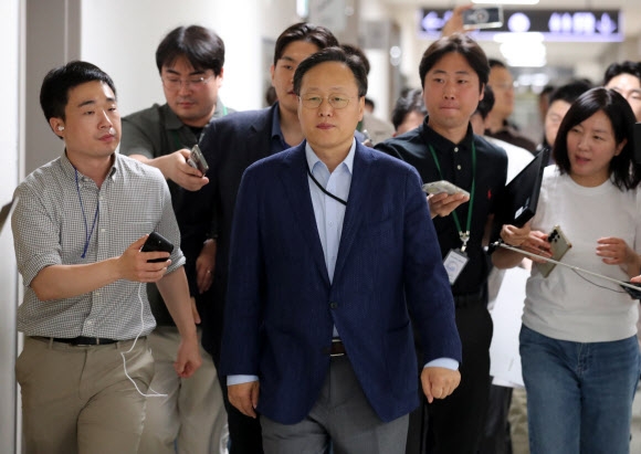 3차 사후조정 들어가는 여명구 사측 대표교섭위원
