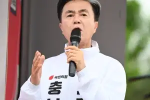 김태흠 “능력과 자질 검증된 진정한 일꾼”…첫 선거운동 ‘보수결집’