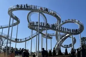 포항 대표 랜드마크 ‘스페이스워크’, 방문객 400만 돌파 눈앞