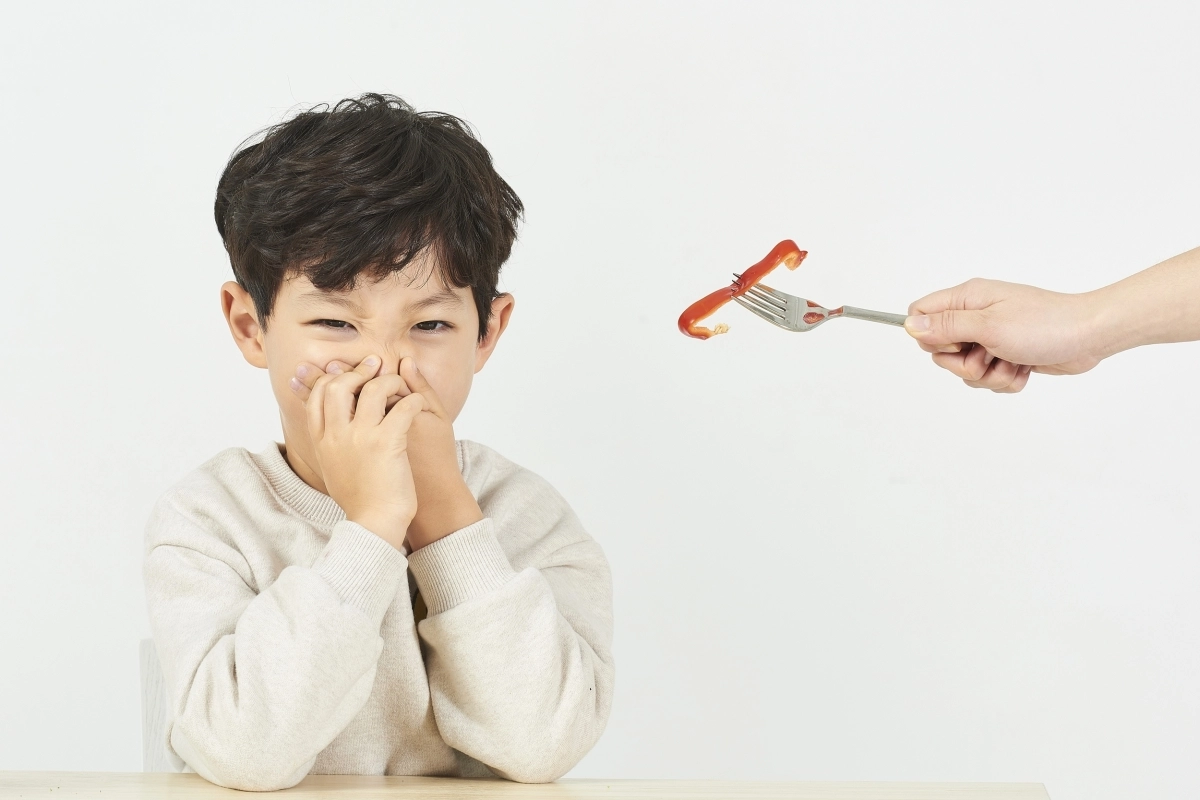 어린이 자녀 채소 편식 자료 이미지. 아이클릭아트