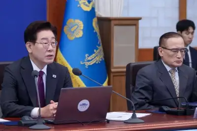 ‘탱크데이’ 겨눈 李… “국가폭력 미화하는 독버섯 뿌리 뽑아야”
