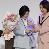 모교 찾은 김혜경 여사 “교육은 사회를 변화시키는 힘”