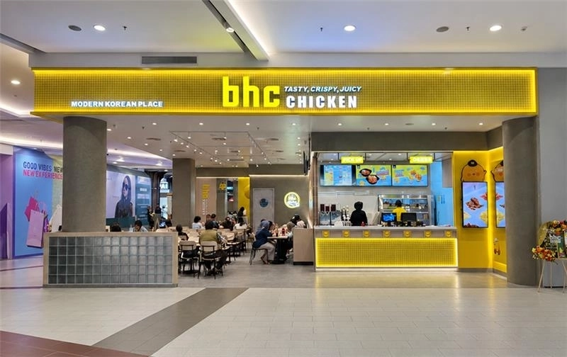 bhc 인도네시아 2호점 간다리아 시티점 전경. bhc 제공