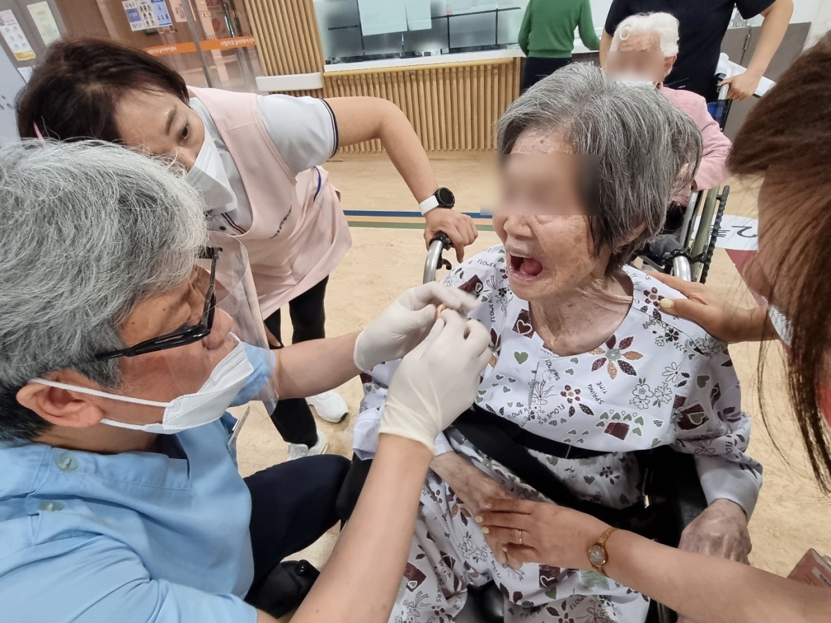 사진=대한치매구강건강협회·대한치과기공사협회 제공