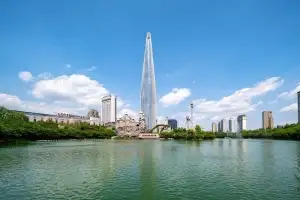 롯데에너지머티리얼즈, 롯데에코월 지분 90% 매각