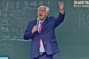 thumbnail - 전광훈 “‘북한이 尹 탄핵’ 예지몽, 다 일러줬는데…계엄 엉뚱한 날” 궤변