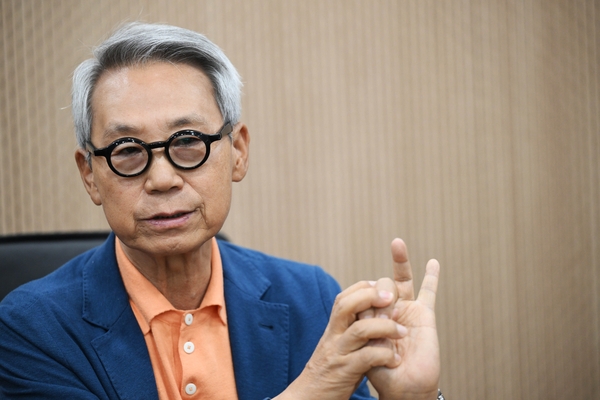 이근면 전 IT 총괄 인사 전무