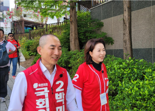 부산서 또 ‘오빠’ 논란…김민전 “그런 적 없다”