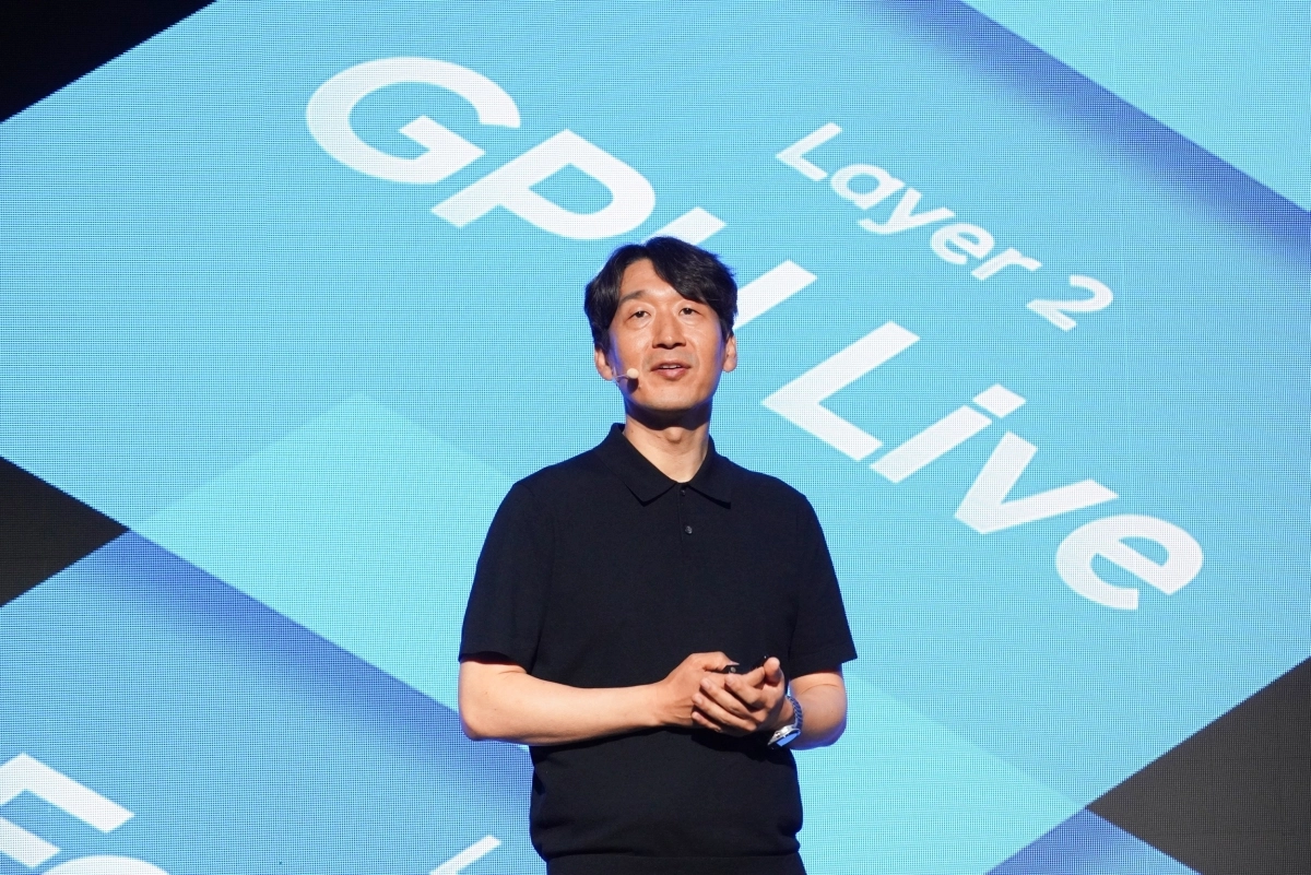 김동훈 NHN클라우드 대표이사가 26일 서울 중구 더플라자호텔에서 기자간담회를 열고 ‘NHN 팩토리X’에 대해 설명하고 있다. NHN 제공