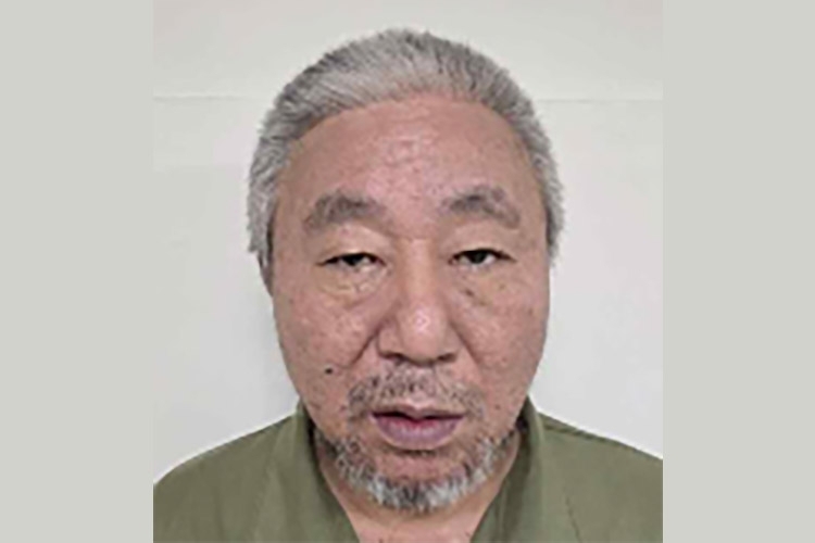 충북 청주 한 노래방에서 흉기를 휘둘러 지인 1명을 살해하고 1명을 다치게 한 혐의를 받는 백승태(60)의 이름과 나이, 얼굴 등 신상정보가 27일 공개됐다. 충북경찰청 제공