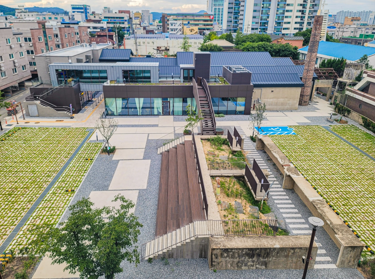 지난해 세종시 우수건축자산에 등록된 조치원 1927 아트센터. 세종시 제공