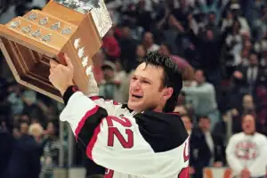 NHL 4회 우승 ‘전설’ 르미외 별세…동료 “힘들다면 꼭 주변에 도움 청하길”