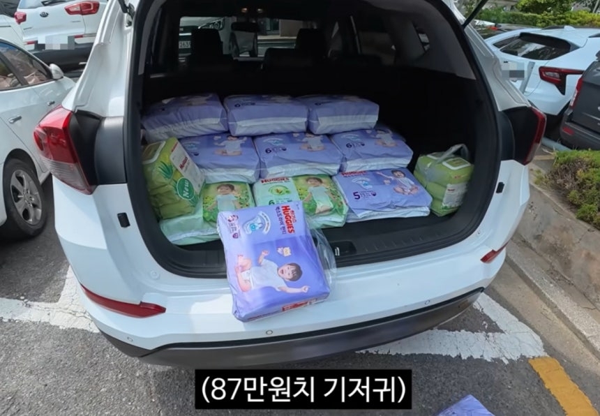 충북 충주시청 공식 유튜브 채널 ‘충TV’를 이끌다 사직한 일명 ‘충주맨’ 김선태씨가 신장 질환을 앓는 딸을 키우는 젊은 가장에게 자신의 중고차를 사실상 무상으로 넘긴 사연이 알려졌다. 2026.5.29 김선태 유튜브