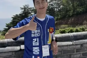 [돋보기] “아빠 사랑해요” 했다가 뭇매…선거철마다 반복되는 연예인 정치색 논란