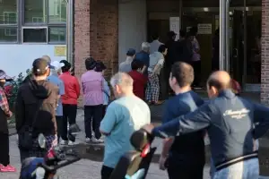 “후보 잘못 찍었으니 용지 바꿔달라”… 울산 30대 유권자 ‘소란’