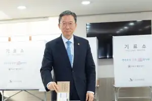 정성호 법무장관 “유능하고 좋은 일꾼 선택하면 생활도 나아지고 지역도 발전”…투표독려 메시지