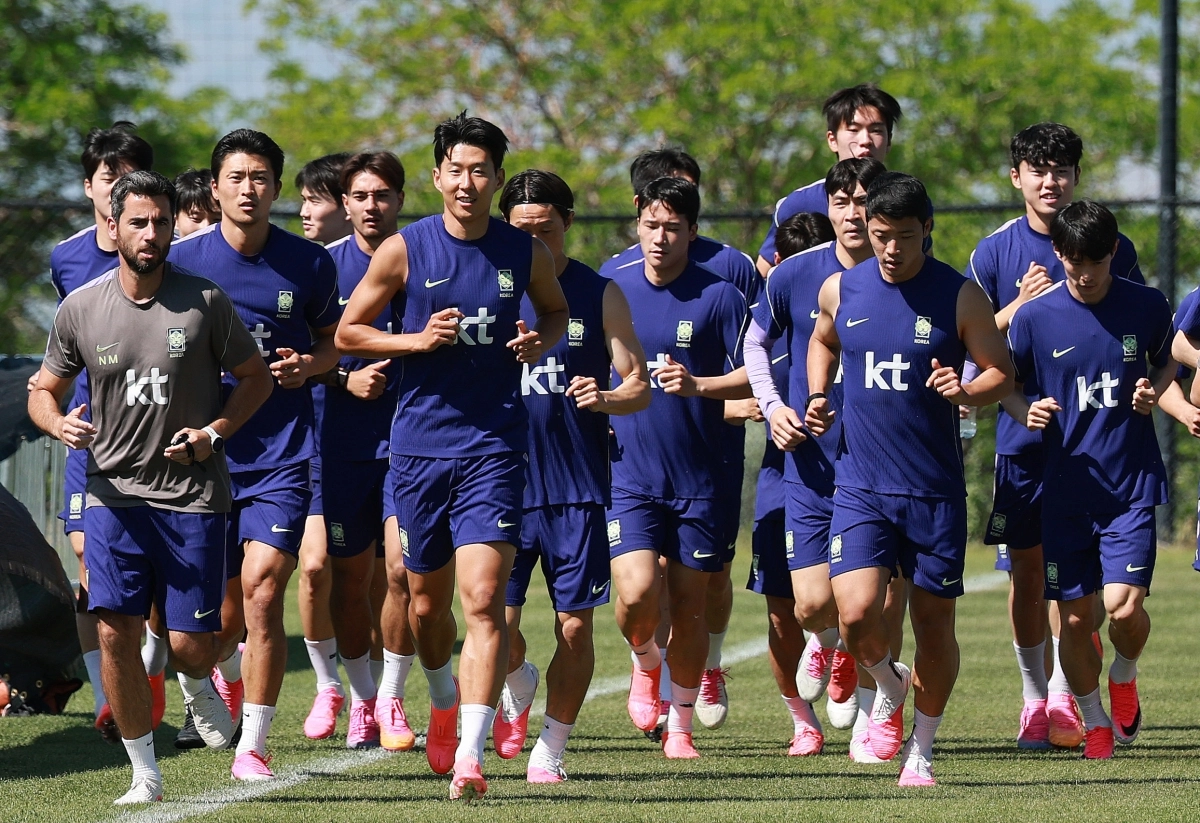 ‘마지막 평가전 하루 앞둔 축구대표팀’