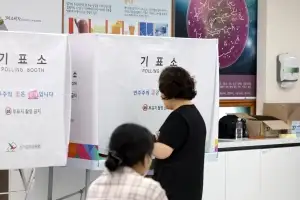 지선 오후 4시 투표율 54.7%…4년 전보다 9.3%p↑