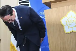 선관위, 4일 0시 위원회 소집…투표지 부족 사태 논의