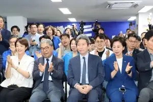 정원오, 초반 리드… 늦어지는 개표에 양측 캠프 밤새 초긴장