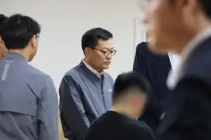 ‘폭발 사고’ 한화에어로, 쥐꼬리 예산에 안전담당 임원도 없다