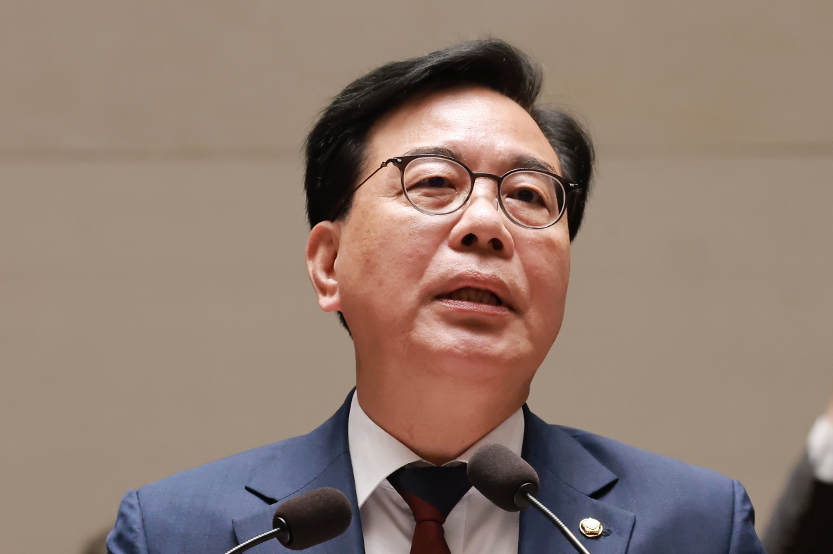 국민의힘 송언석 원내대표가 4일 국회에서 열린 의원총회에서 발언하고 있다. 2026.6.4. 연합뉴스
