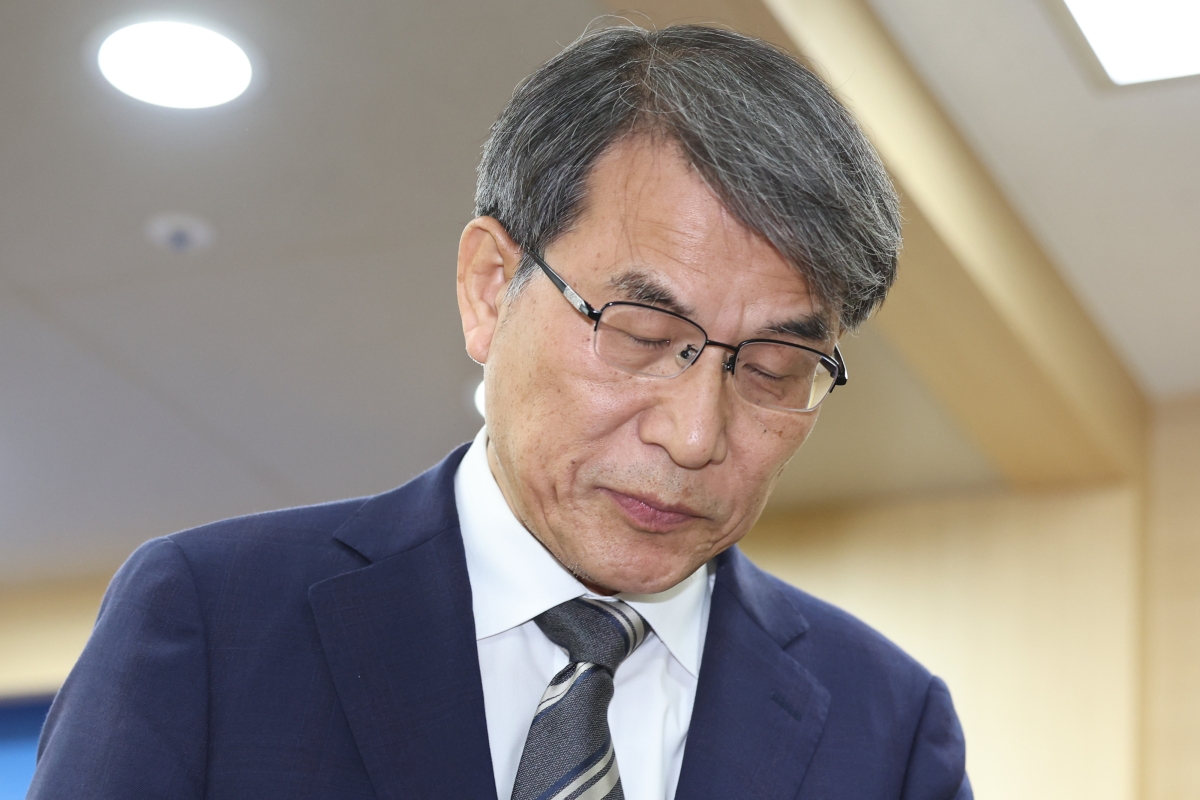 투표용지 부족 사태 관련 대국민 사과한 노태악 선관위원장