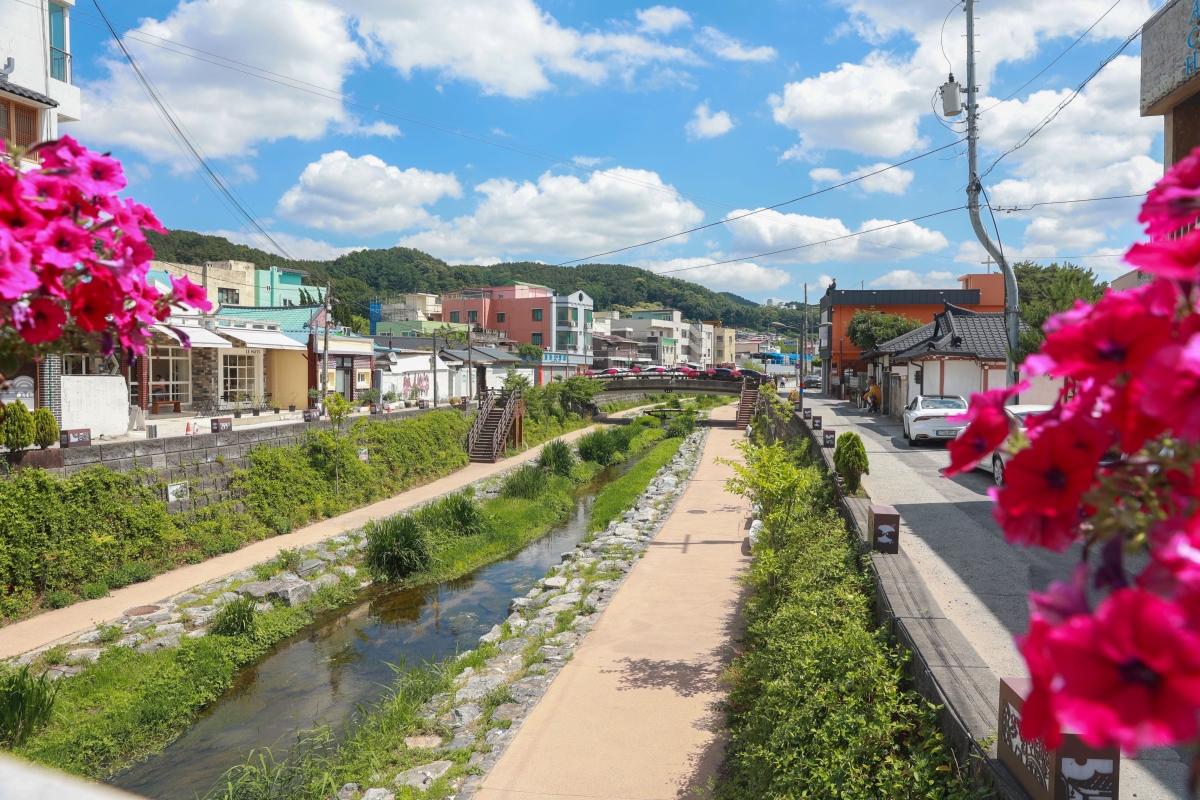 충남 공주시 제민천. 충남도 제공