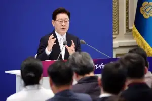 李대통령 “투표지 부족, 문제 제기한 청년들에 감사… 주권감수성 부족, 저도 반성”