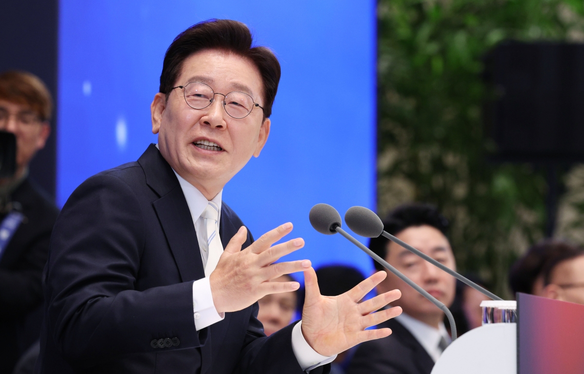 이재명 대통령이 8일 청와대 영빈관에서 열린 취임 1주년 기자회견에서 발언하고 있다. 2026.6.8 연합뉴스