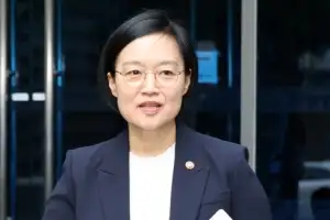 [포토] “무거운 책임감” 한성숙 국무총리 후보자